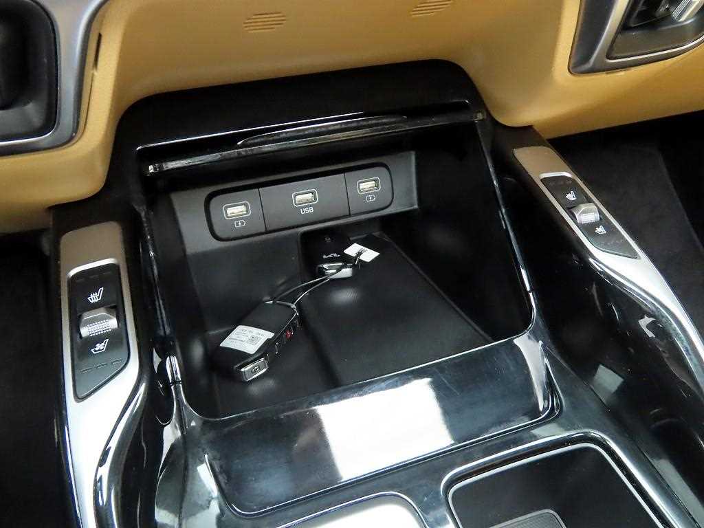 KIA Sorento - Vista 10