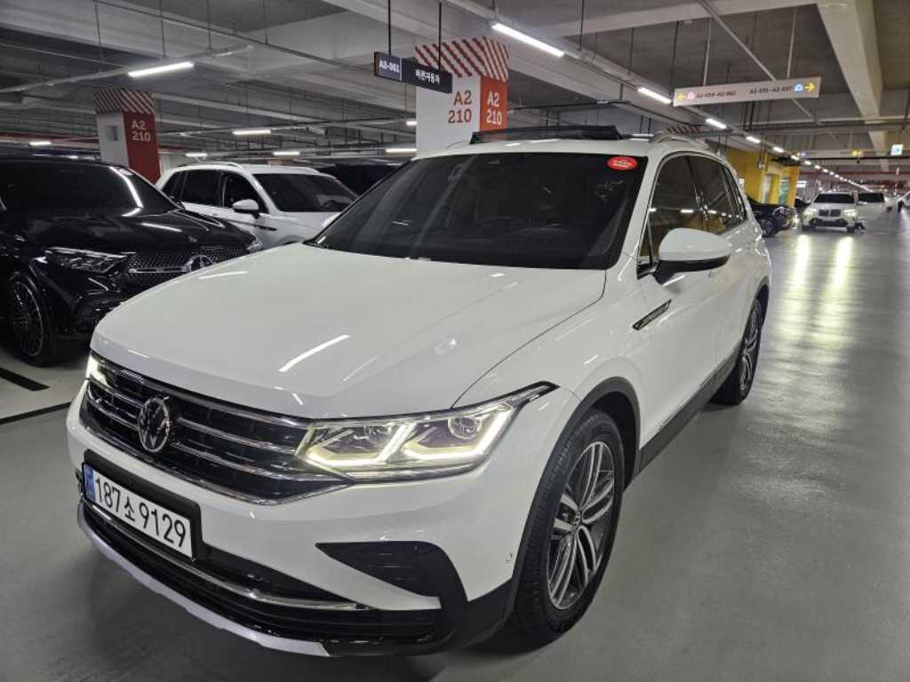 Volkswagen Tiguan - Vista 2