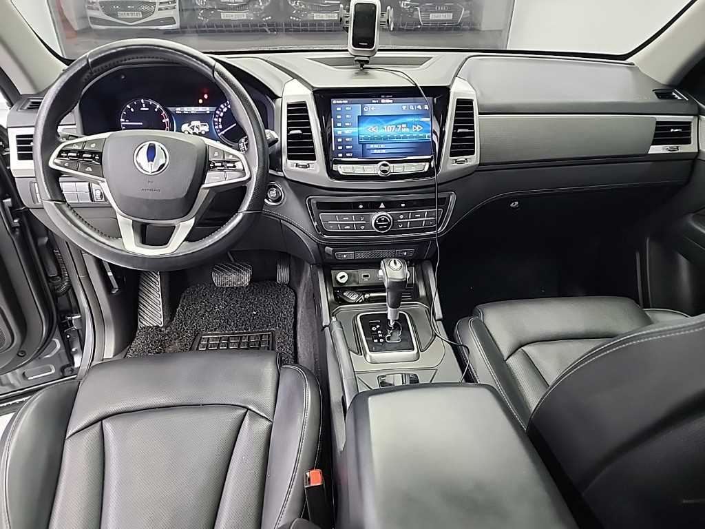 Ssangyong Rexton - Vista 8