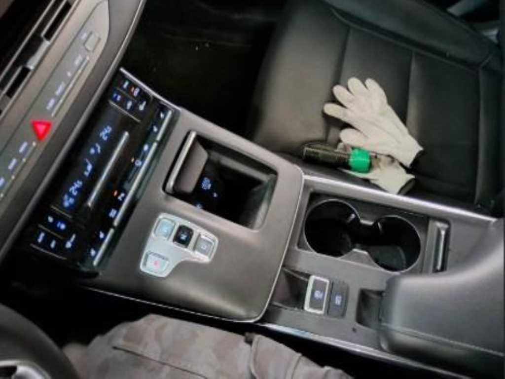 HYUNDAI Grandeur - Vista 7