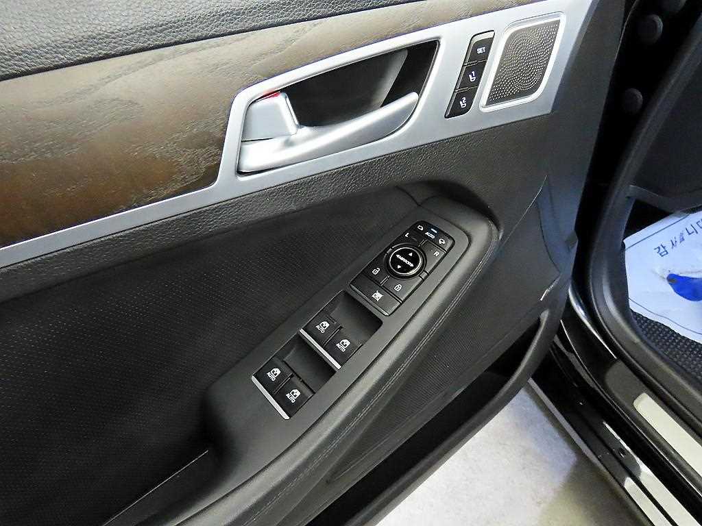 Genesis G80 2017 Negro - Importación desde Corea - HF Imports Iquique - Foto 13