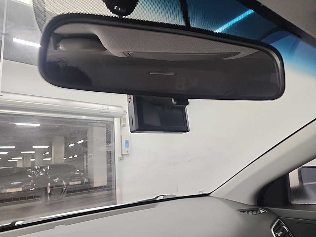 HYUNDAI Avante 2016 Blanco - Importación desde Corea - HF Imports Iquique - Foto 16