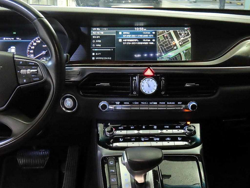 Genesis EQ900 - Vista 11