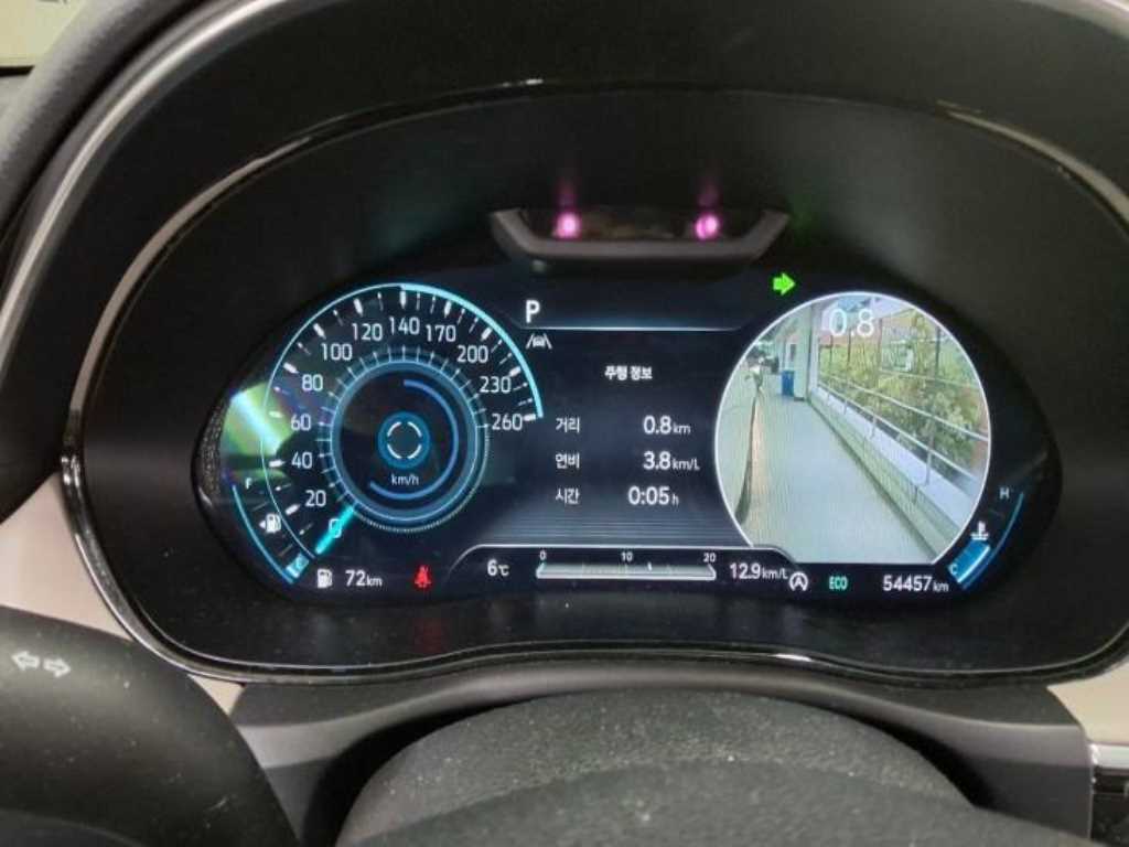 Genesis GV70 - Vista 4