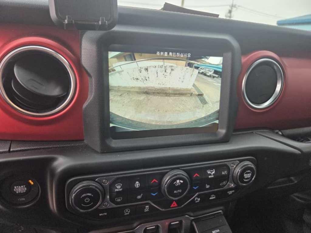 Jeep Wrangler - Vista 6