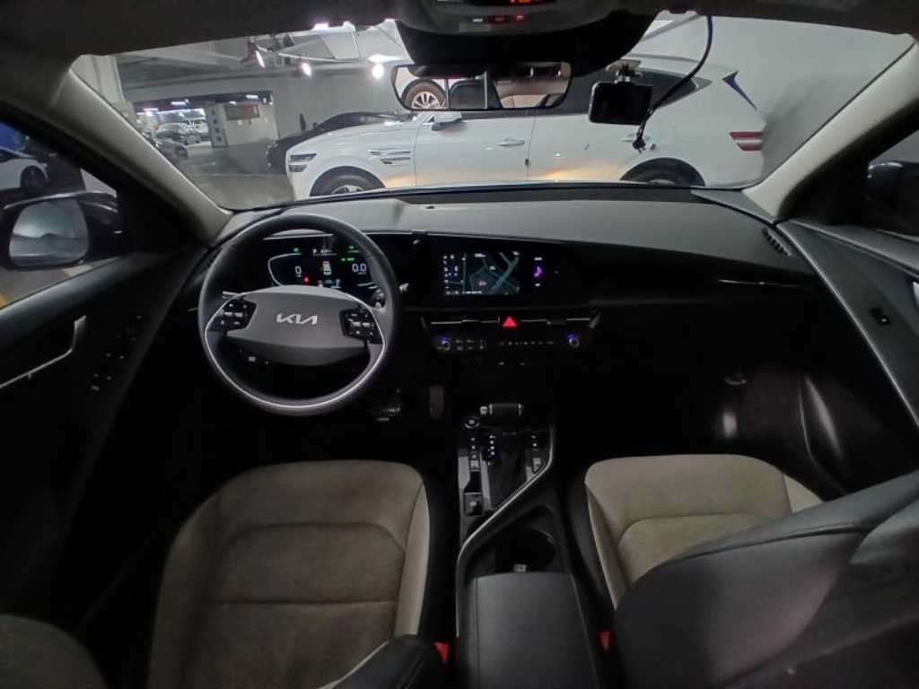 KIA Niro - Vista 6