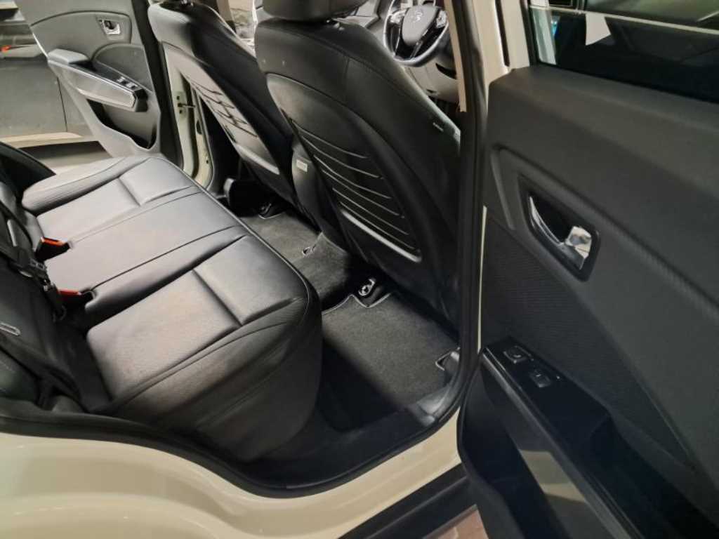 Ssangyong Tivoli 2022 Blanco - Importación desde Corea - HF Imports Iquique - Foto 18