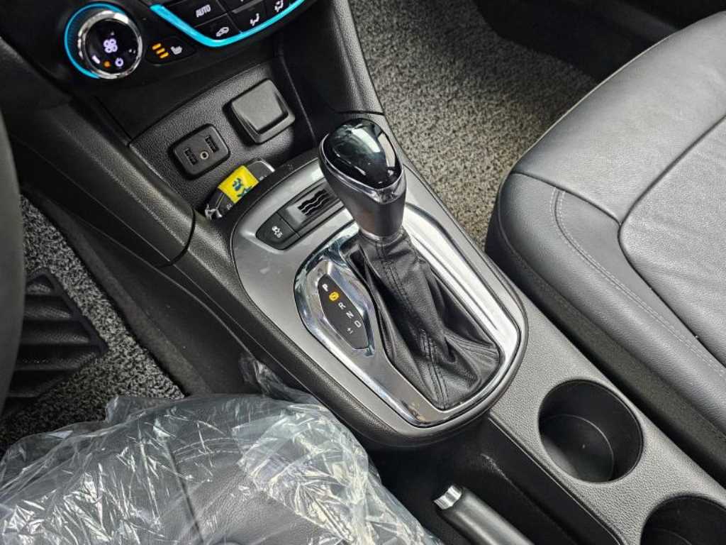 Chevrolet Cruise - Vista 9