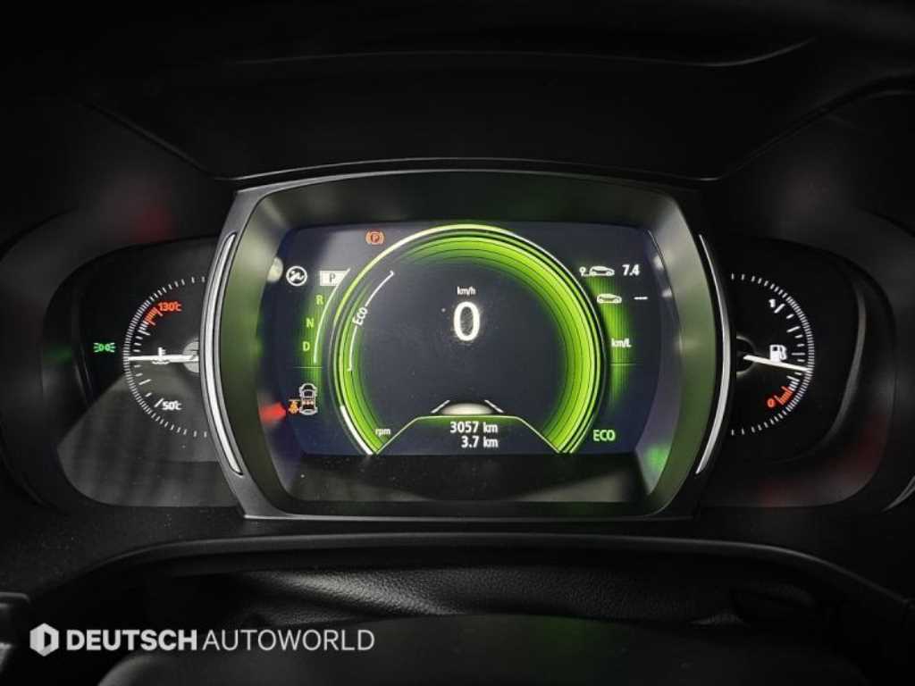 SAMSUNG QM6 - Vista 8