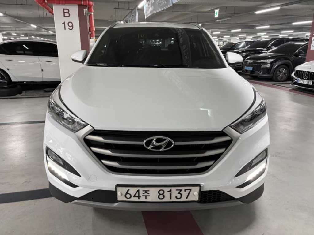 HYUNDAI Tucson 2018 Blanco - Importación desde Corea - HF Imports Iquique - Foto 1