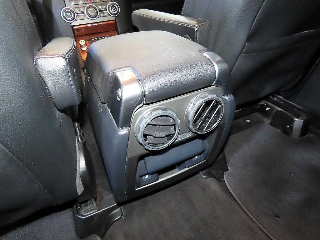 Land Rover Discovery 2014 Plateado - Importación desde Corea - HF Imports Iquique - Foto 15