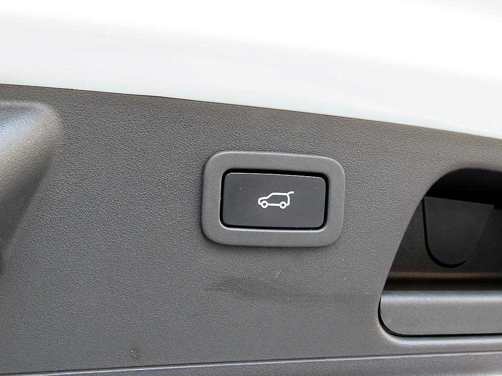 Jaguar E-PACE 2019 Blanco - Importación desde Corea - HF Imports Iquique - Foto 15