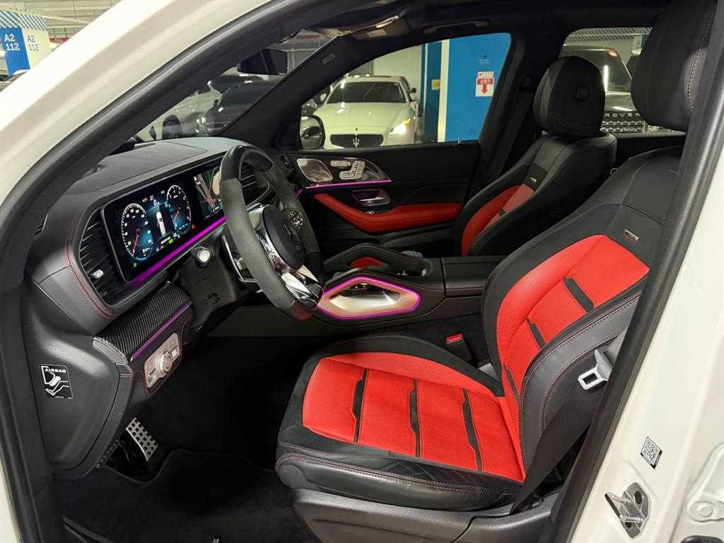 Mercedes Benz GLE Class - Vista 8