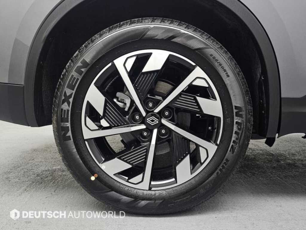 SAMSUNG QM6 - Vista 5