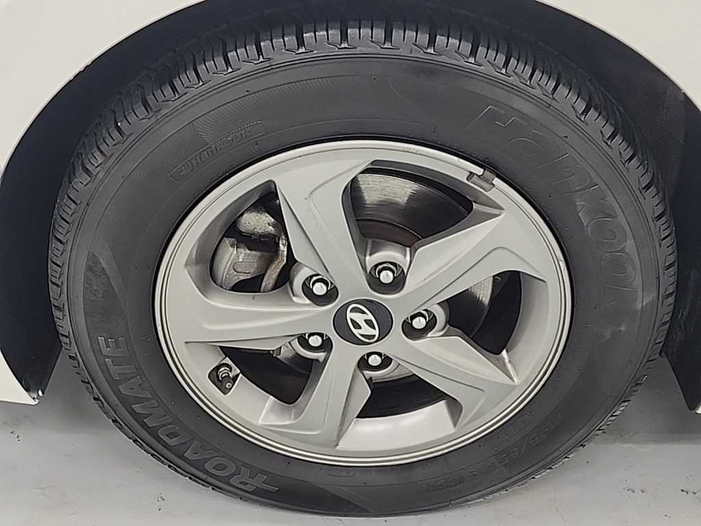 HYUNDAI Avante 2016 Blanco - Importación desde Corea - HF Imports Iquique - Foto 18