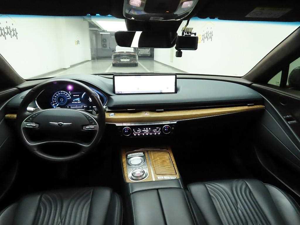 Genesis G80 - Vista 8