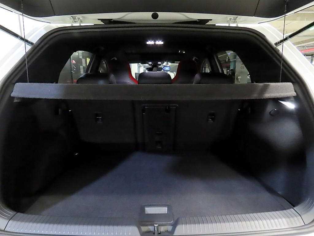 Volkswagen Golf 2023 Blanco - Importación desde Corea - HF Imports Iquique - Foto 17