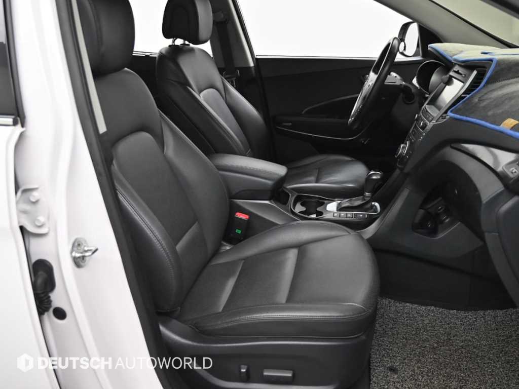 HYUNDAI Santa Fe - Vista 10