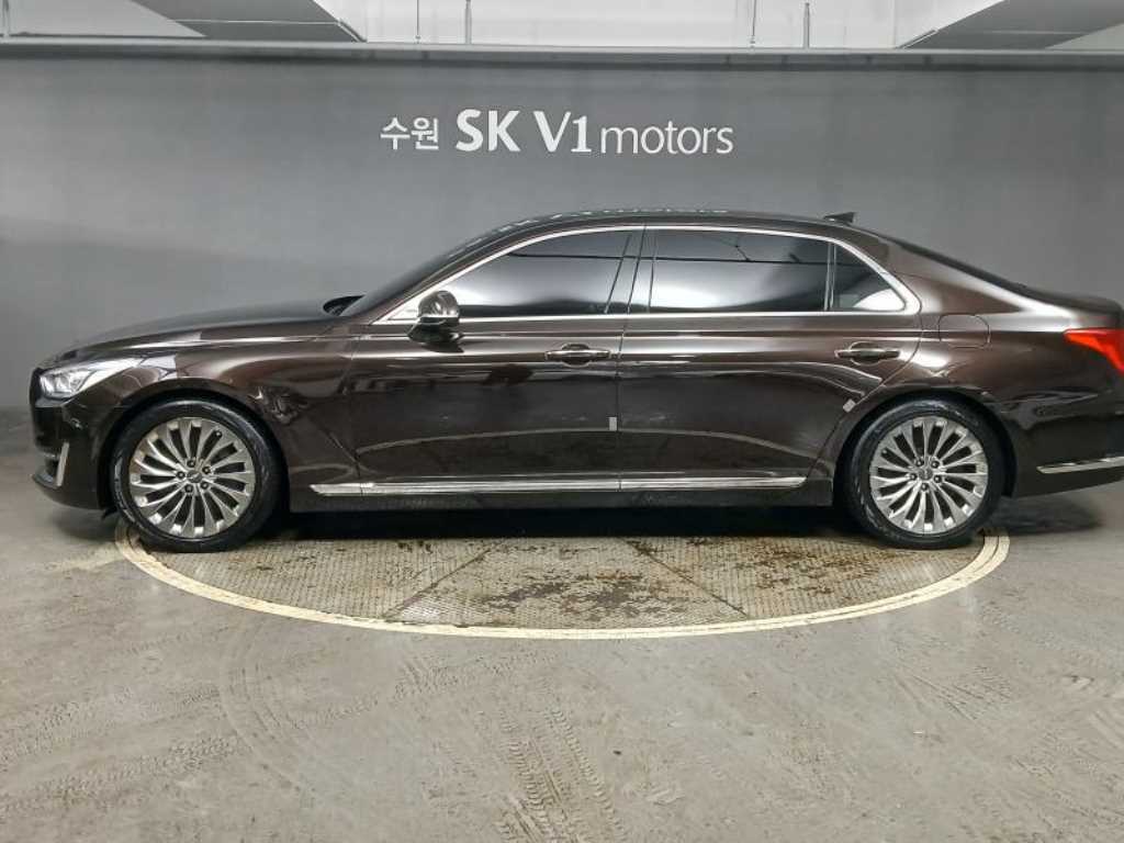 Genesis EQ900 - Vista 2