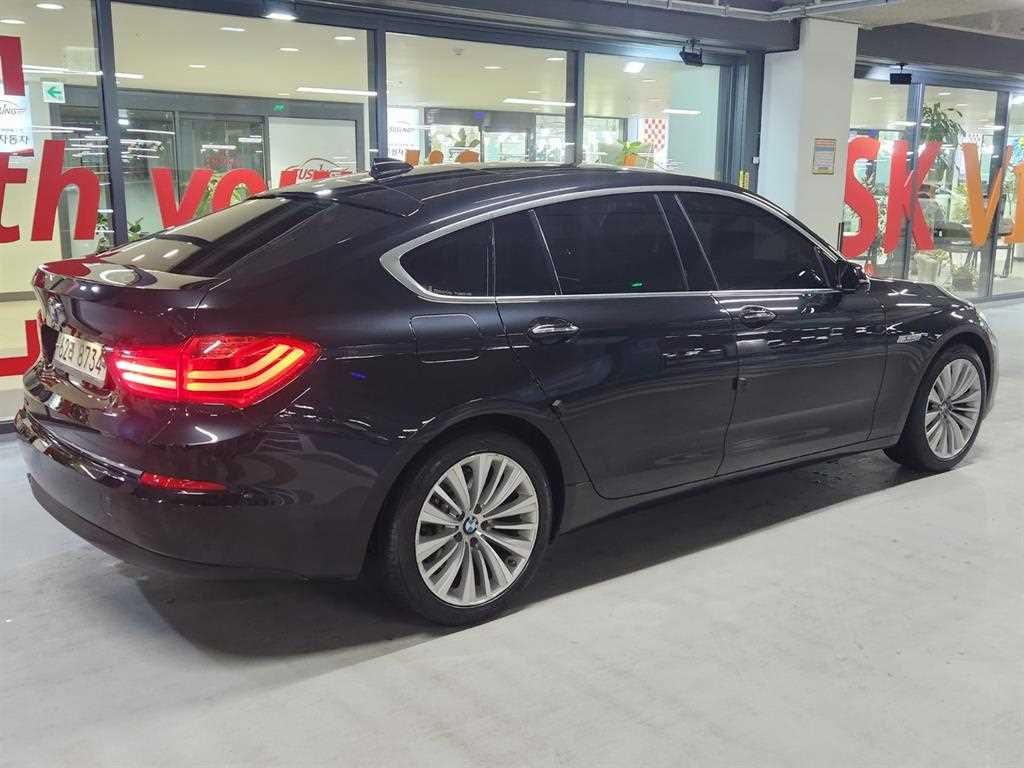 BMW Gran Turismo - Vista 3