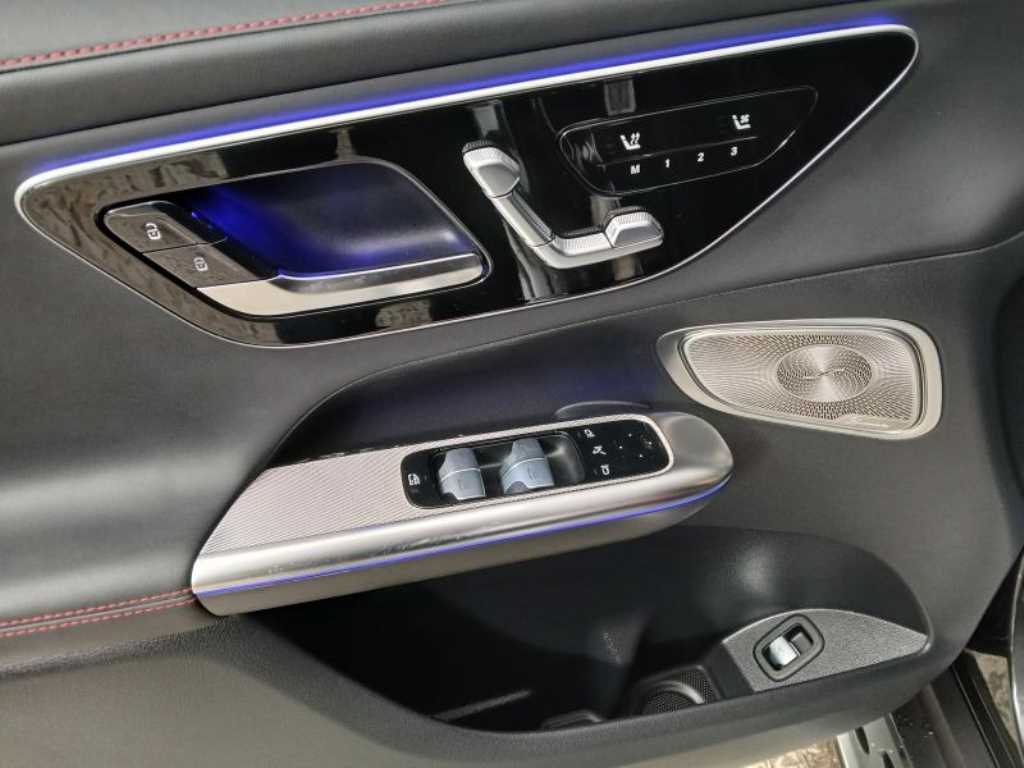 Mercedes Benz GLC Class - Vista 10