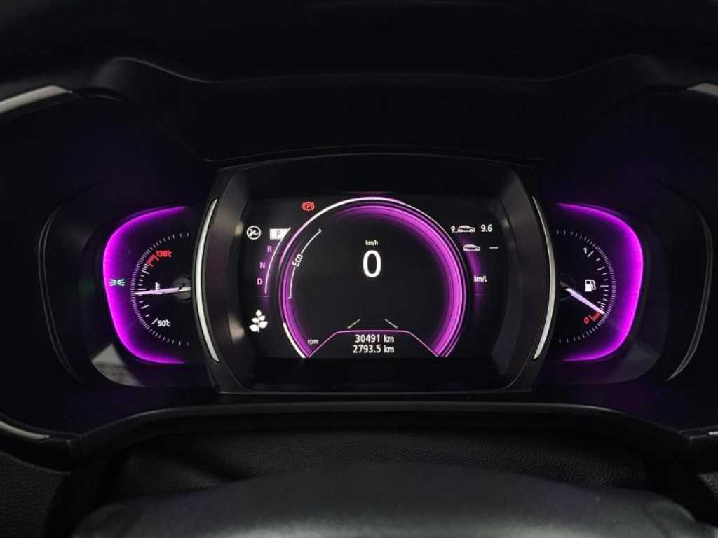 SAMSUNG QM6 - Vista 8