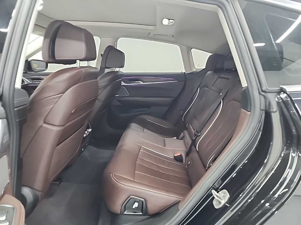 BMW Gran Turismo - Vista 12