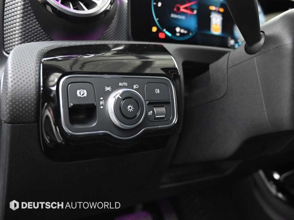 Mercedes Benz A Class 2021 Negro - Importación desde Corea - HF Imports Iquique - Foto 16