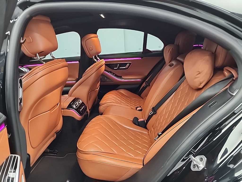 Mercedes Benz S Class - Vista 12