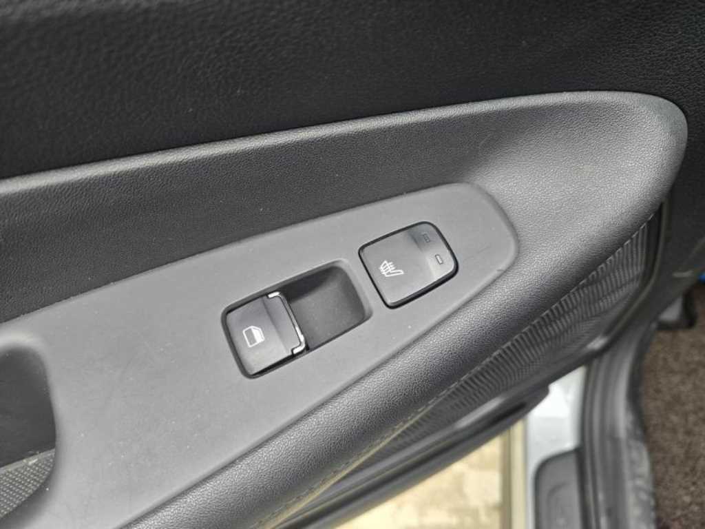 HYUNDAI Santa Fe 2019 Plateado - Importación desde Corea - HF Imports Iquique - Foto 16