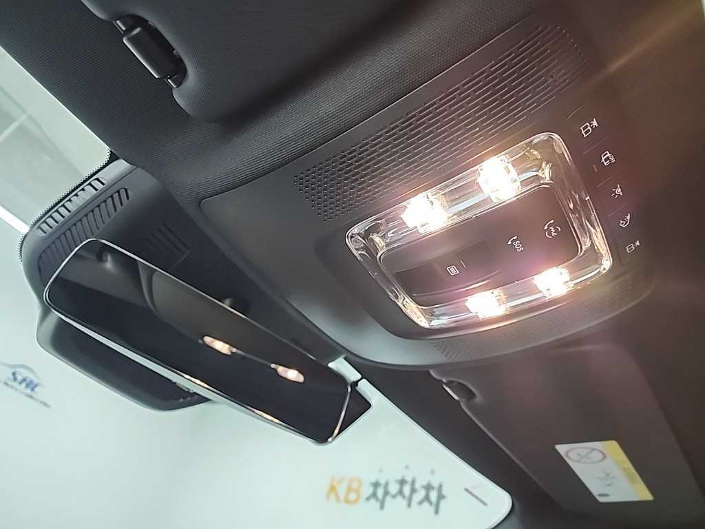 Mercedes Benz CLA Class 2023 Blanco - Importación desde Corea - HF Imports Iquique - Foto 17