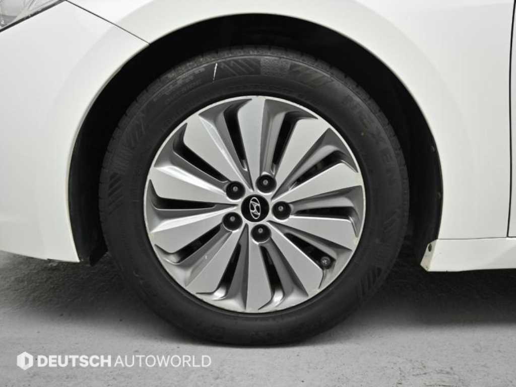 HYUNDAI Grandeur - Vista 5