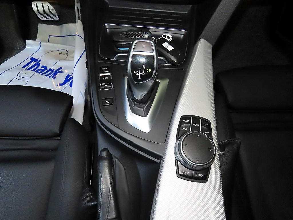 BMW 3 series - Vista 12