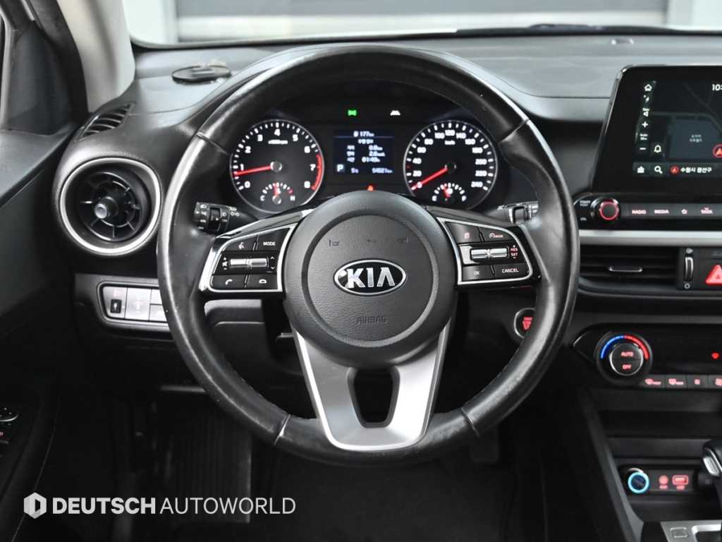 KIA K3 2021 Blanco - Importación desde Corea - HF Imports Iquique - Foto 13