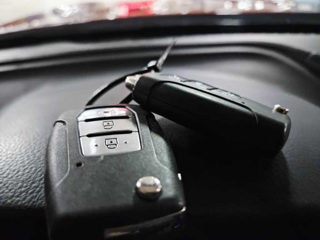 Ssangyong Rexton 2020 Rojo - Importación desde Corea - HF Imports Iquique - Foto 15