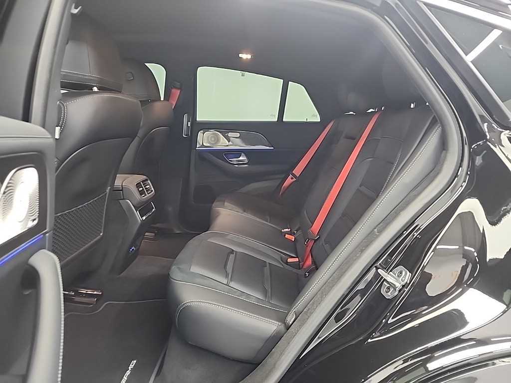 Mercedes Benz GLE Class - Vista 12