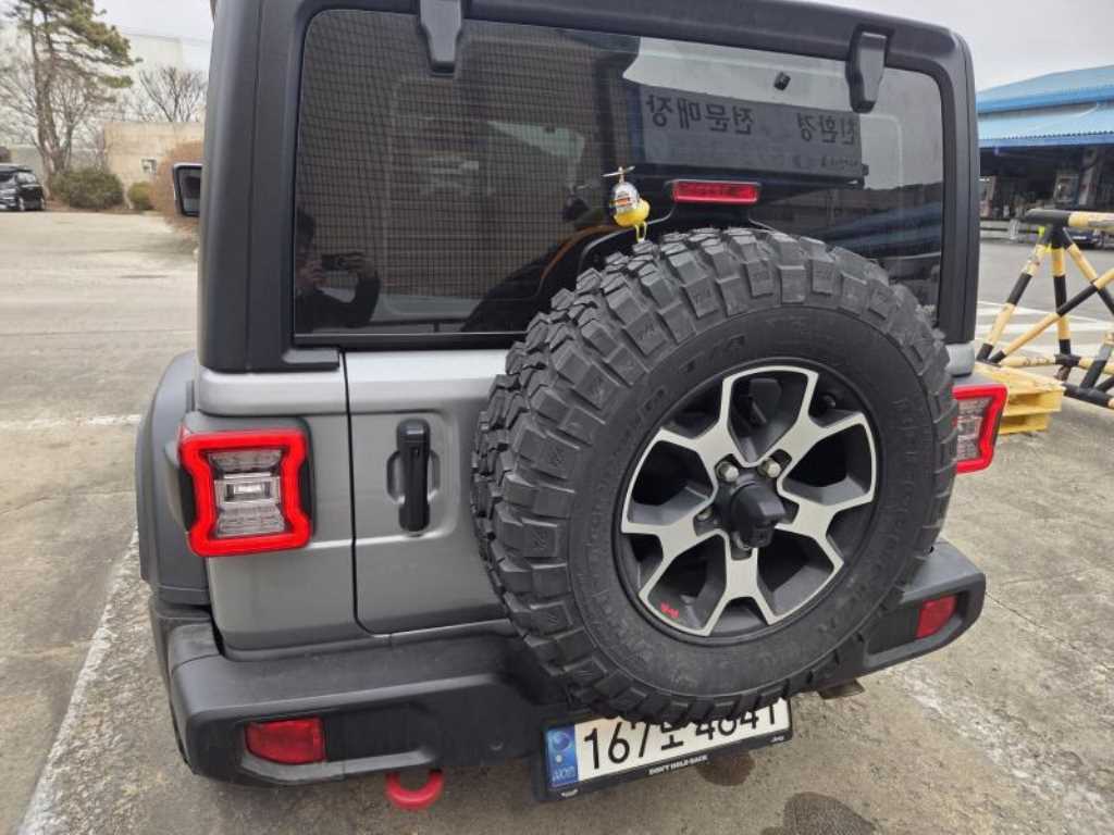 Jeep Wrangler - Vista 5