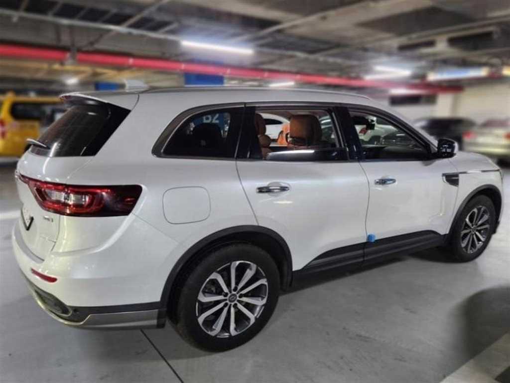 SAMSUNG QM6 - Vista 3