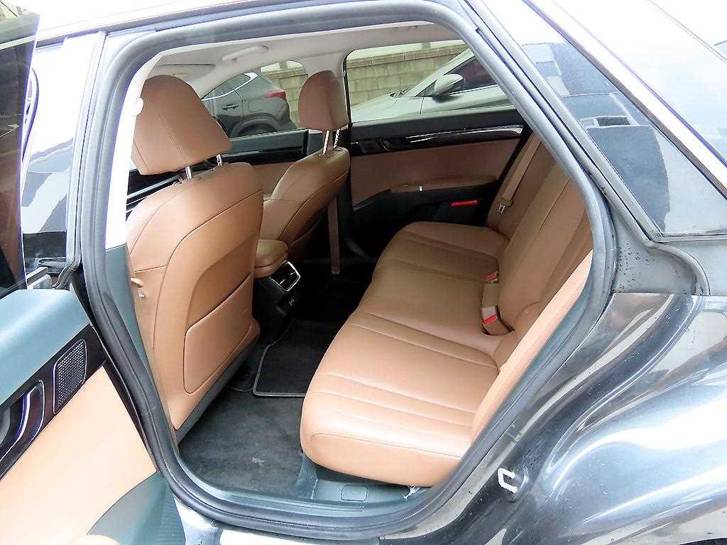 HYUNDAI Grandeur - Vista 6