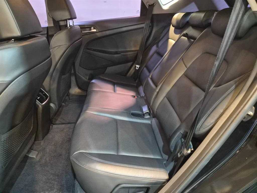 HYUNDAI Tucson - Vista 7