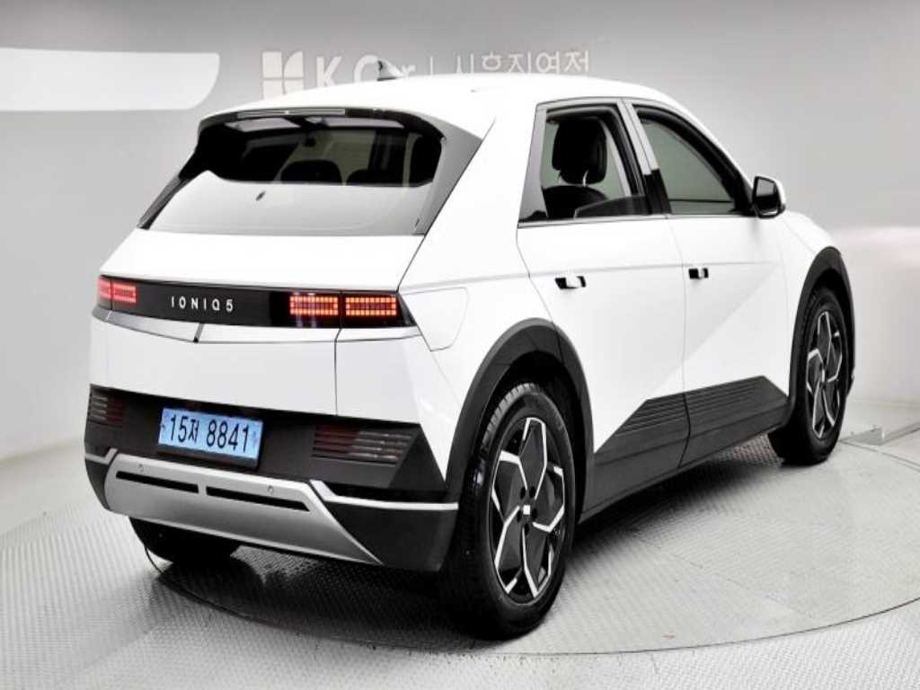 HYUNDAI Ioniq 5 - Vista 2