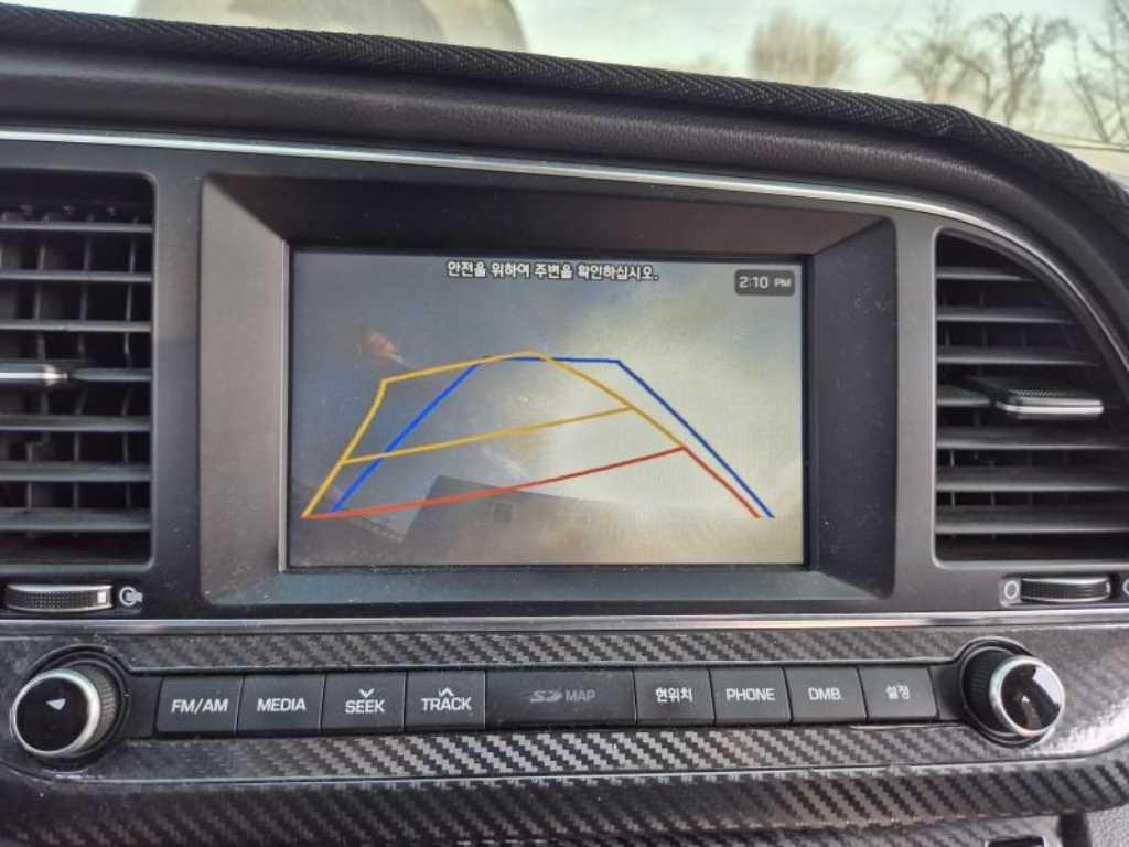 HYUNDAI Avante - Vista 8