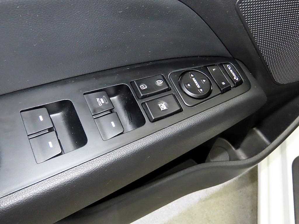 HYUNDAI Avante 2019 Blanco - Importación desde Corea - HF Imports Iquique - Foto 13