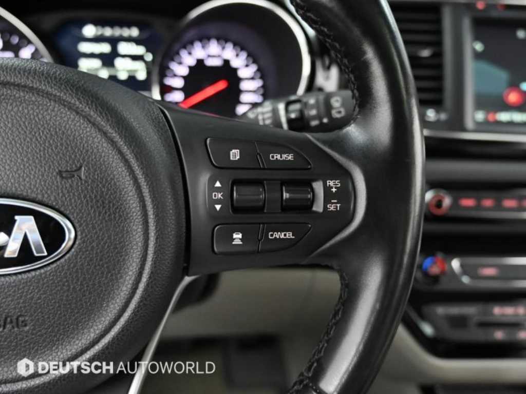 KIA Carnival 2018 Blanco - Importación desde Corea - HF Imports Iquique - Foto 16