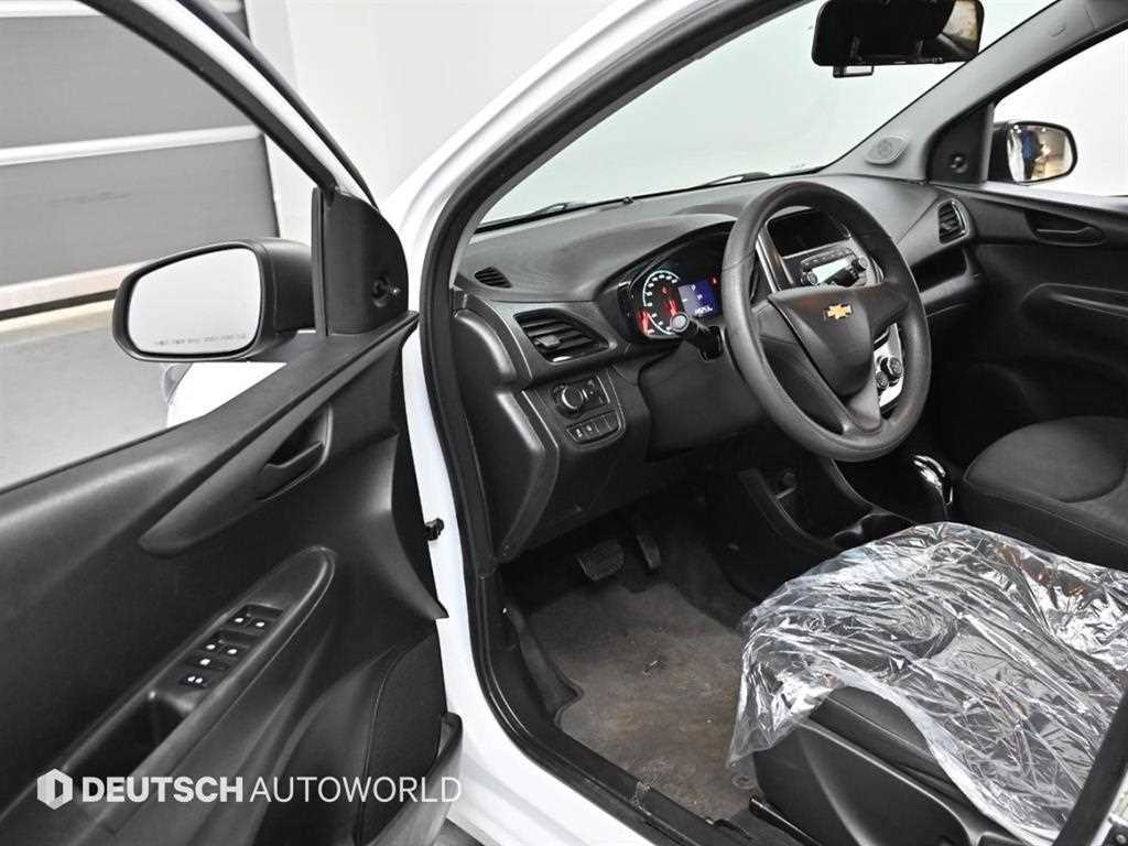 Chevrolet Spark - Vista 11