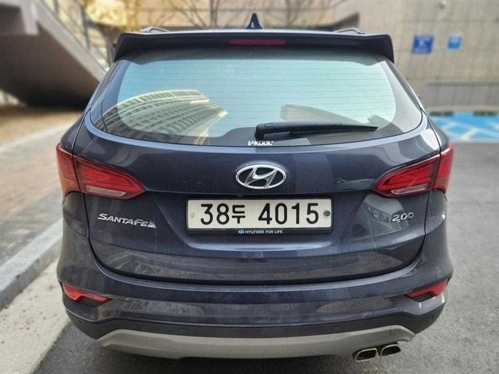 HYUNDAI Santa Fe - Vista 2