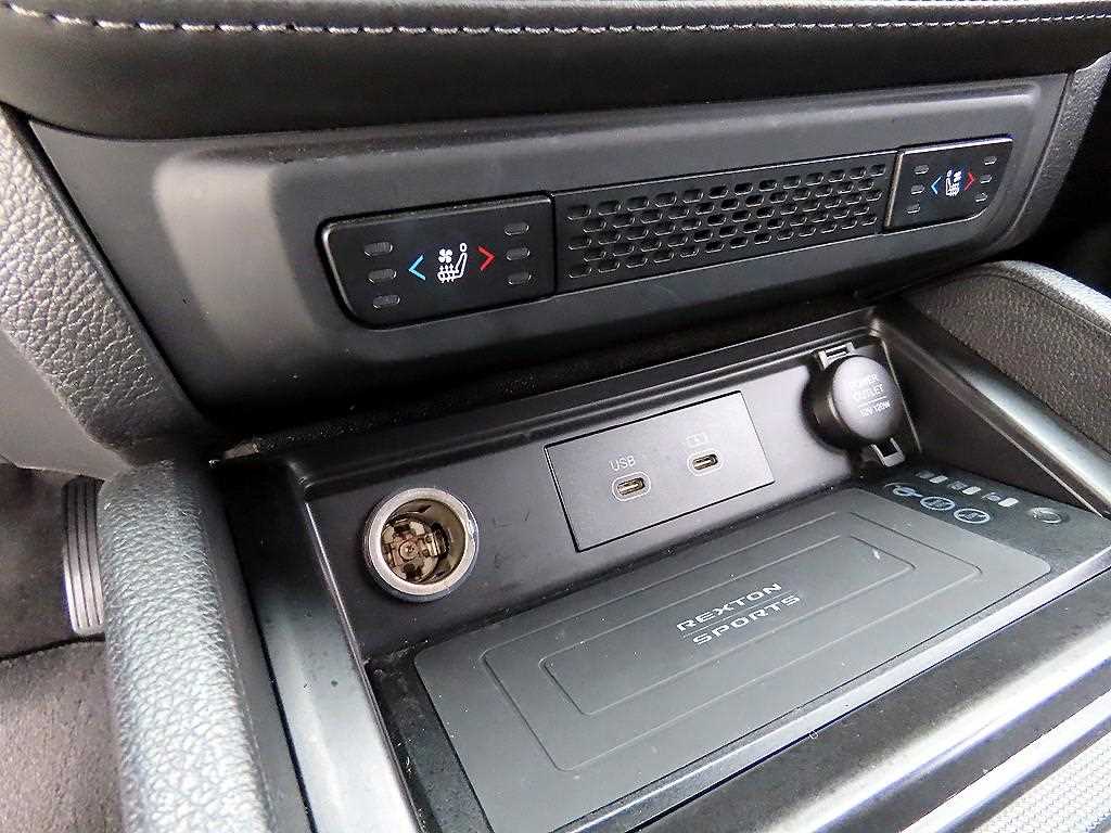 Ssangyong Rexton 2024 Azul - Importación desde Corea - HF Imports Iquique - Foto 14