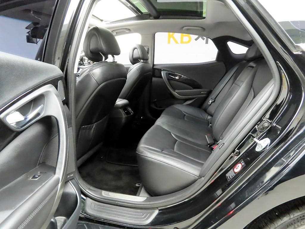 HYUNDAI Grandeur 2013 Negro - Importación desde Corea - HF Imports Iquique - Foto 13