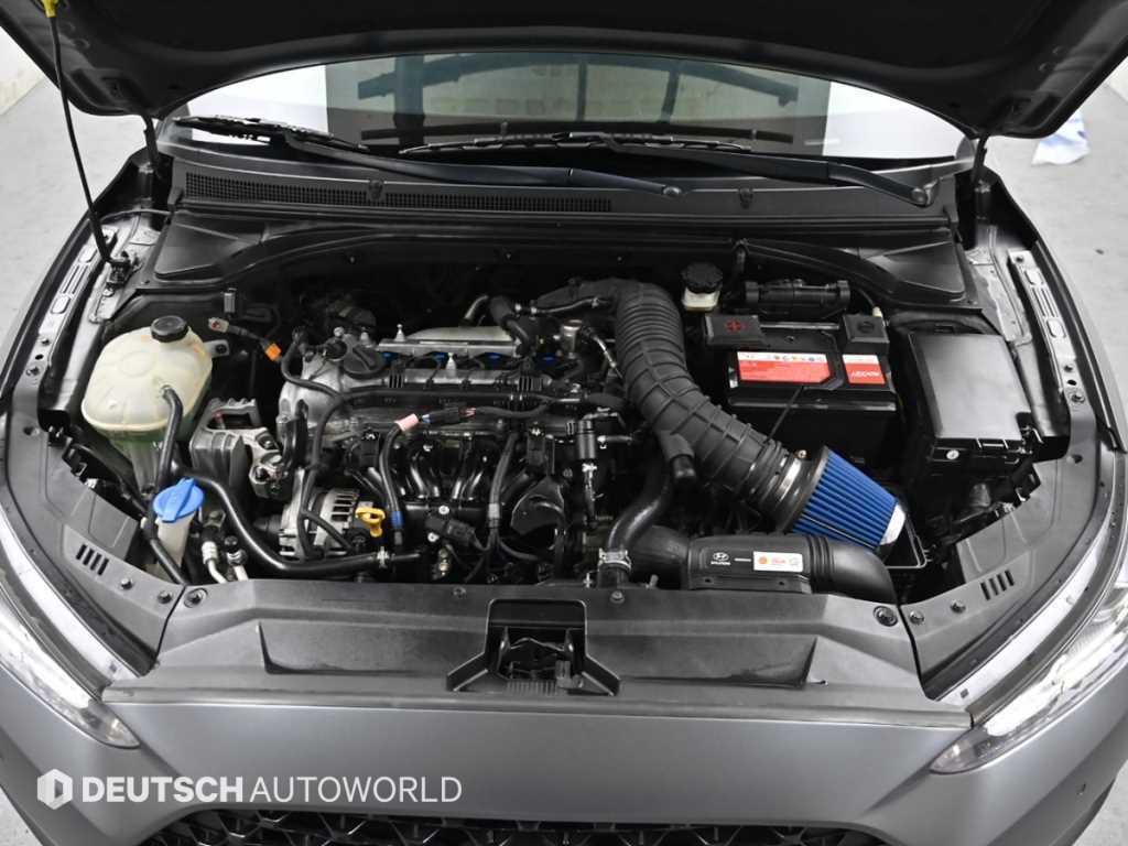 HYUNDAI Veloster - Vista 6