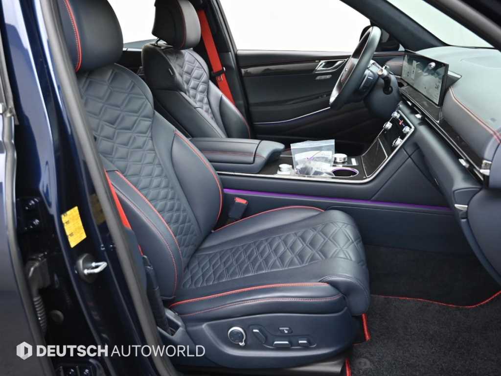 Genesis GV80 - Vista 10